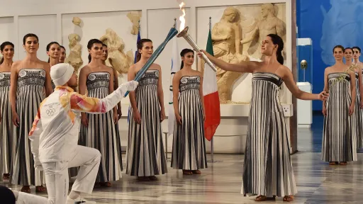 Atene - La fiamma olimpica
