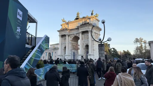 Arco della Pace con Braciere Olimpico