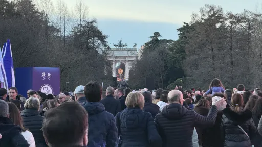 Milanesi nel Parco Castello